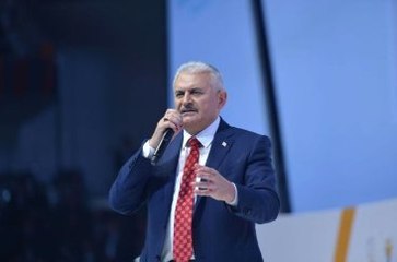 İzmir Başbakan'ı Takip Edip, Destek Veriyorlar