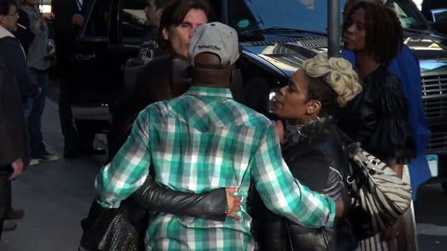 T-Boz & Chilli of TLC Greet Fans & Ignore Bodyguard at Good Morning America 2013 Fan Love -CYBERTLC