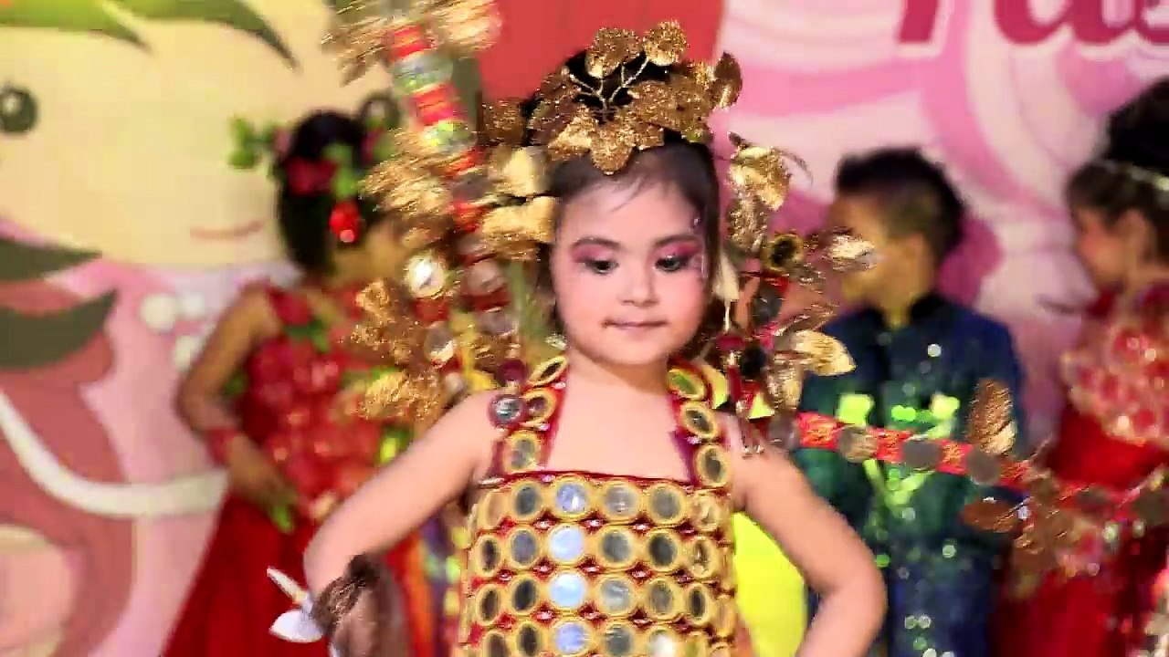 Pari at Mother's Pride Annual Day 2013 Fashion Show