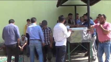 Otomobilinde Öldürülen İş Adamı Toprağa Verildi