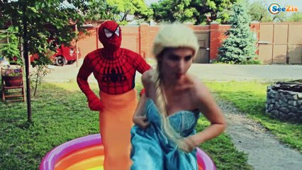 Spiderman Scared! w/ Frozen Elsa Hulk Joker & Spiderman! Superhero fun