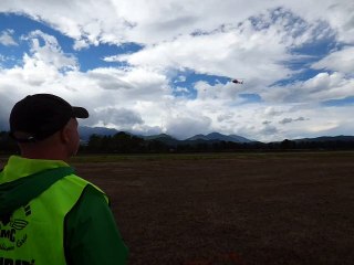 Ghisonaccia:  Les têtes en l'air mais dans les nuages pour l'édition 2016 de ce meeting d'aéromodélisme