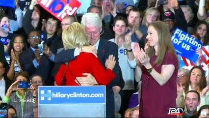 Hillary Clinton est-elle hors-jeu ?