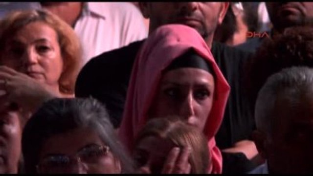 Tarık Akan'ın Cenazesi Toprağa Verildi-2