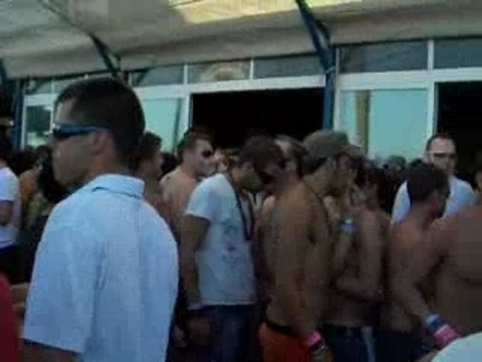 Before in Bora Bora 2007