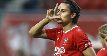 Enes Ünal'ın Performansı Hollanda Basınının Dikkatini Çekti