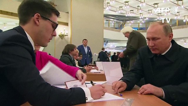 Législatives en Russie : Vladimir Poutine a voté