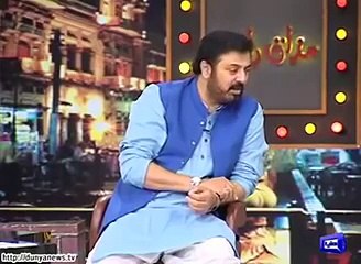 Hilarious Iftikhar Thakur making fun of Hamza Ali Abbasi -