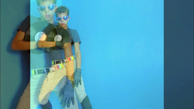 Leo Kiely - Two Steps Behind Me (Madonna Cover)