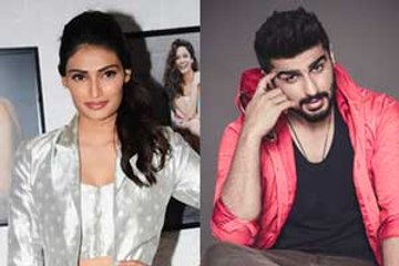 Arjun and Athiya still going strong!