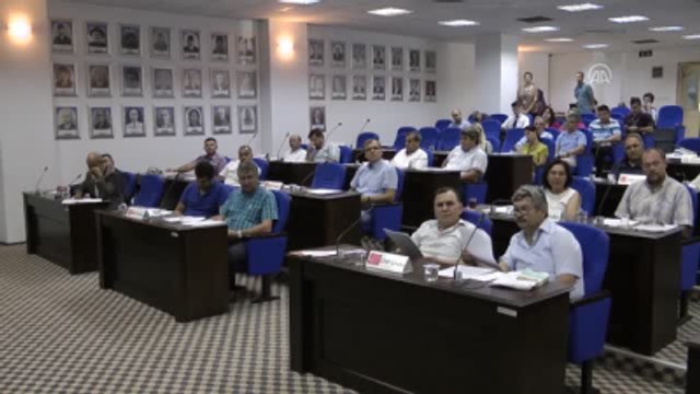 Edremit Belediye Meclisine İşaret Dili Tercümanı