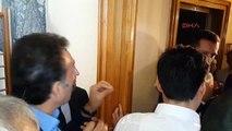 Meclis'te Basın Toplantı Salonuna Giremeyince Tuvalet Önünde Açıklama Yapıldı -2