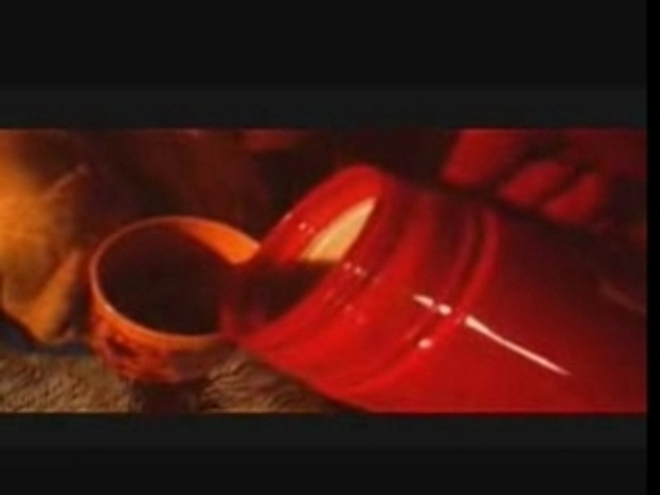 Les bumper stickers - Old Orchard (clip original)