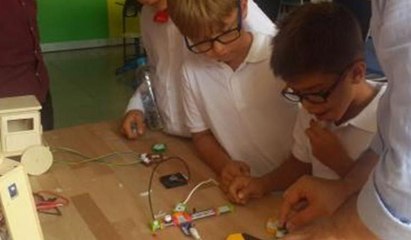 İlkokul öğrencileri robot tasarlayıp kod yazacak