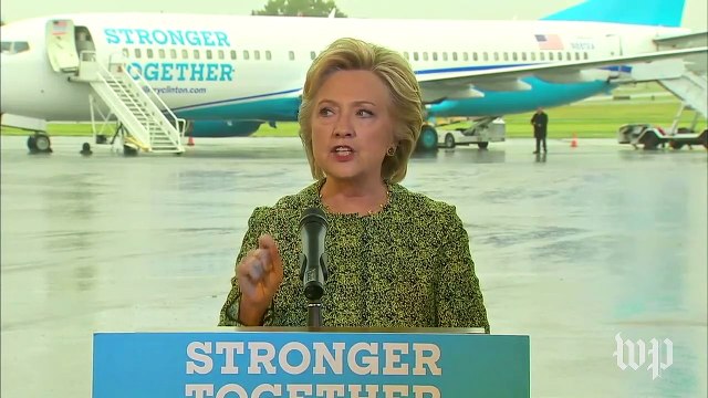 Online recruitment of terrorists should be a top target for intelligence agencies, Clinton says