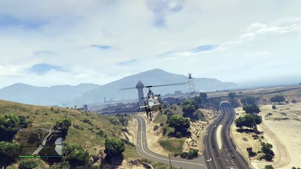 Survol d'une zone militaire en hélicoptère