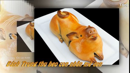 Bánh Trung Thu nhân mè đen tạo hình chú heo con ngộ nghĩnh