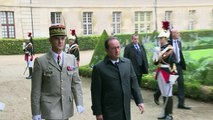 França homenageia vítimas de atentados