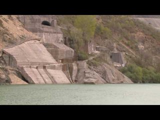 Menaxhimi i ujit në Drin - Top Channel Albania - News - Lajme