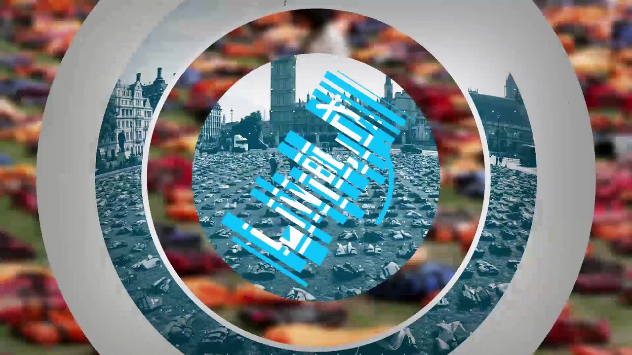 'Graveyard of life jackets' on display in U.K. to mark migrant summit