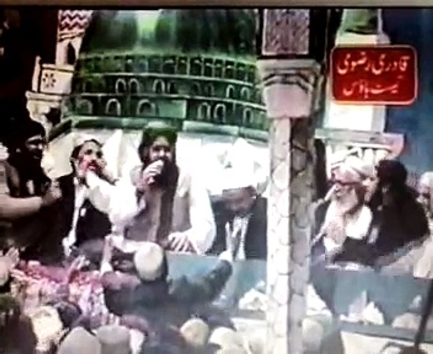 A naat khawn went in WAJD while listening bulbalay madina
