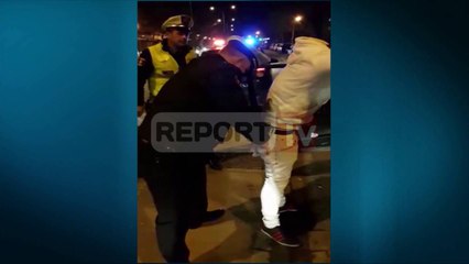 Report TV - Memollari në pranga për shpejtësi  në '15, i ofroi para policit të rrugores