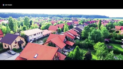 Cosy feat. Nico - Cine oare؟ (Official Video)