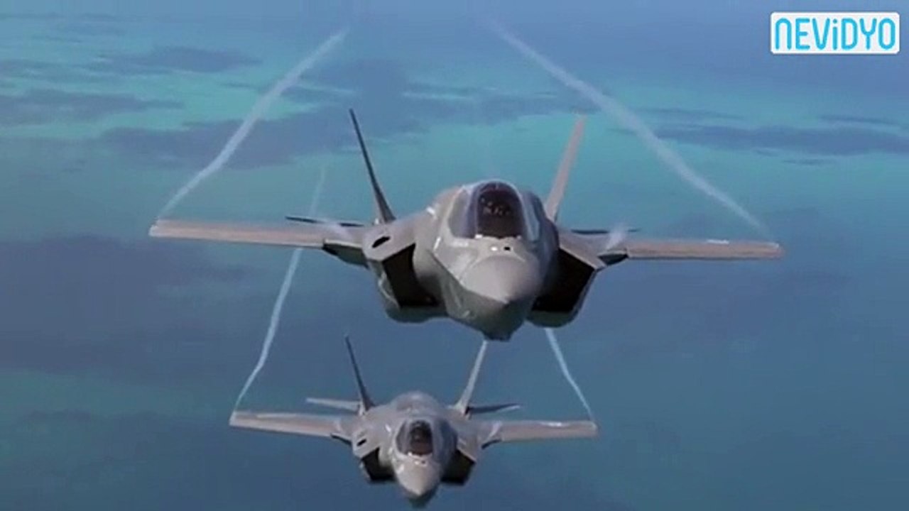 Efsane uçaktan efsane gösteri!