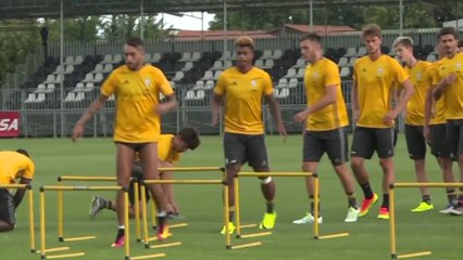 JUVENTUS I GATSHEM TE BEJE ÇMENDURI PER TE BLERE GONZALO HIGUAIN NGA NAPOLI LAJM
