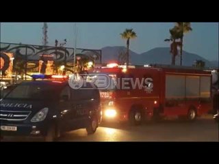 Ora News - Makina me targa maqedonase përfshihet nga flakët në autostradë