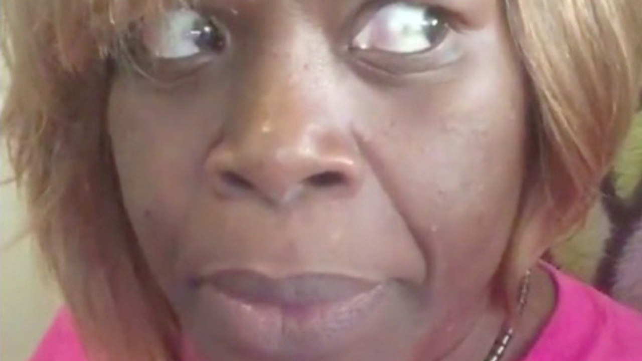 Aunt Boo Wants You To Listen And Learn From Her Legging Experience