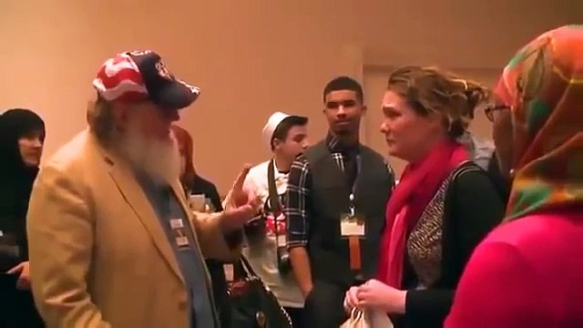 New Muslim Lucy Converts to Islam - Emotional-MP4 480p