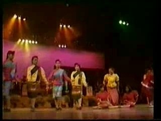 ส้มตำ - สุนารี ราชสีมา