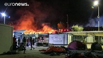 Midilli'deki mülteci kampında yangın