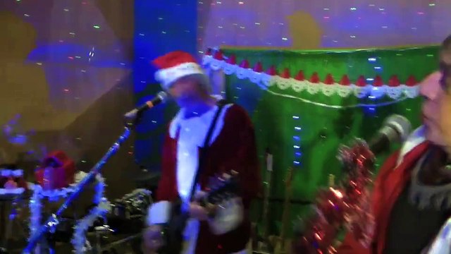 2015/12/19 Jean-Louis Aubert Ca (c'est vraiment Noel) (avec Les Insus) (Facebook)