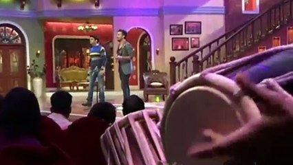 Atif Aslam Singing In Kapil Sharma's Show.