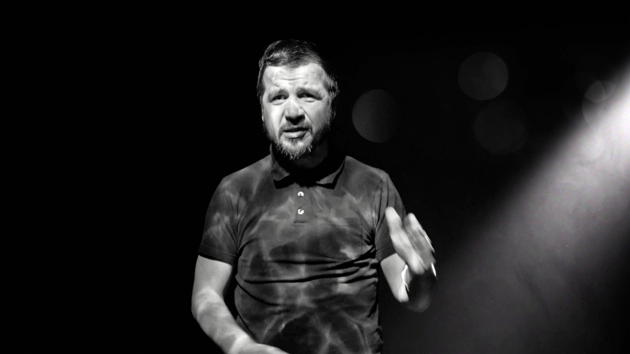 UDADA, PIERRO, ABUZ, HIPPOCAMPE FOU, L'AZRAEL, ENZ, FREDO FAYA, NEOBLED - "Les étincelles"