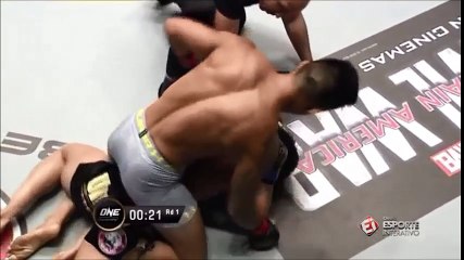 Võ sĩ gốc Việt trút mưa đòn vào đầu nhà vô địch Trung Quốc