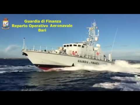 Gommone carico di 7 quintali di marijuana inseguito dalle Fiamme Gialle