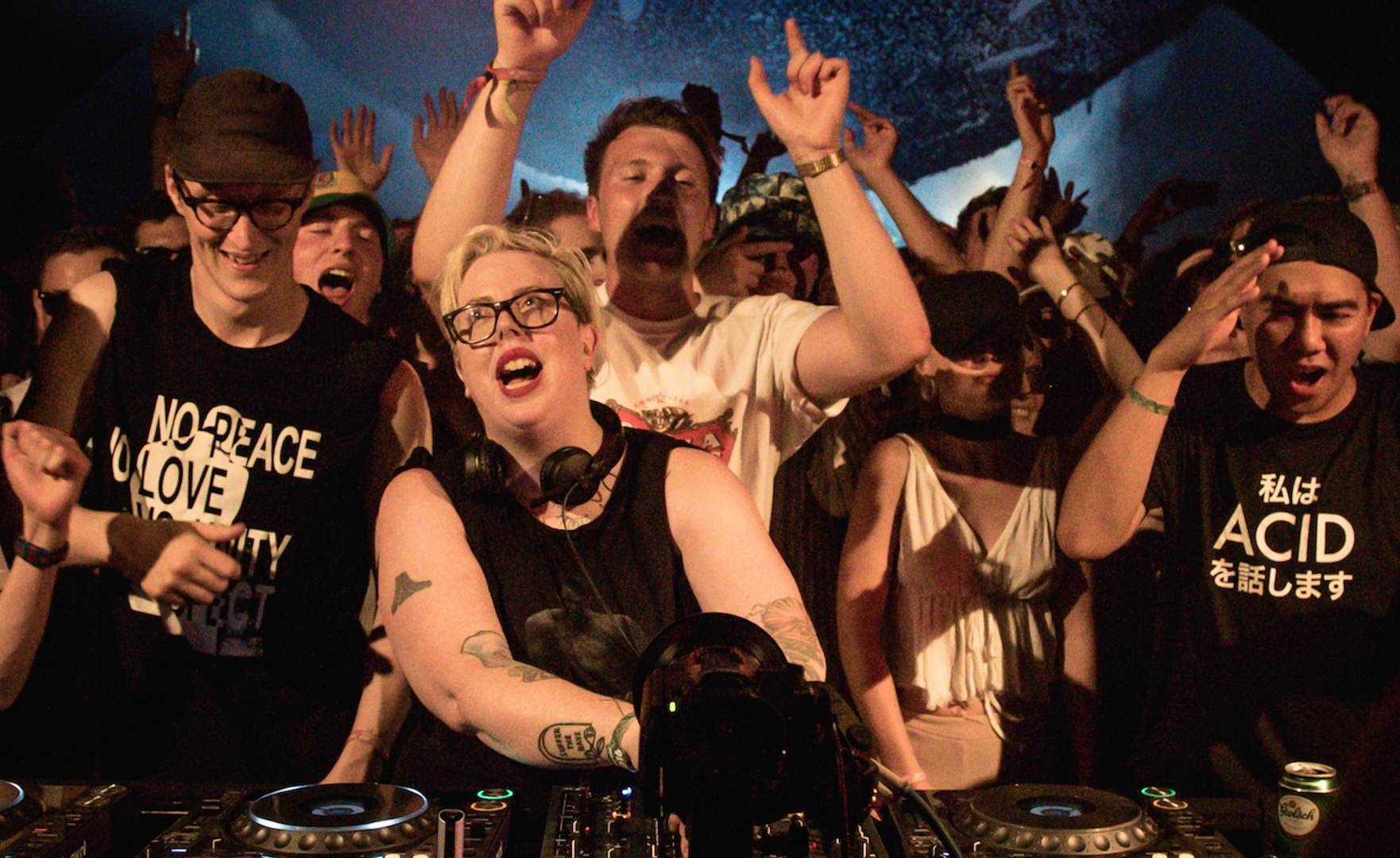 The black madonna. Диджей мадонна. Блэк мадонна. Диджей натали мадонна. Black madonna.