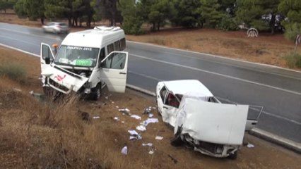 Manavgat'ta Trafik Kazası: 6 Yaralı