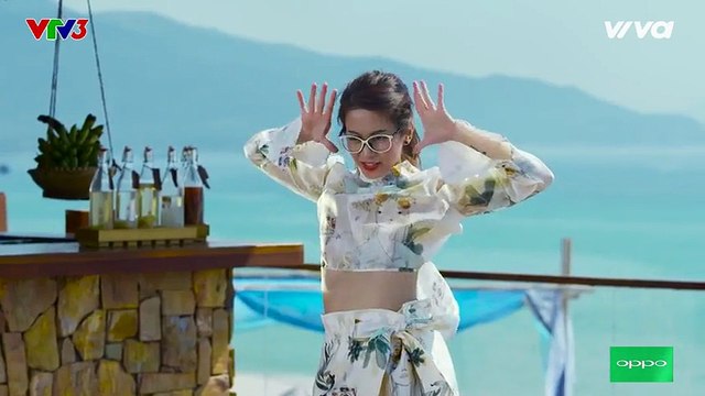 Phạm Hương và thí sinh lắc đầu ngán ngẩm vì phần thi tạo dáng này của An Nguy