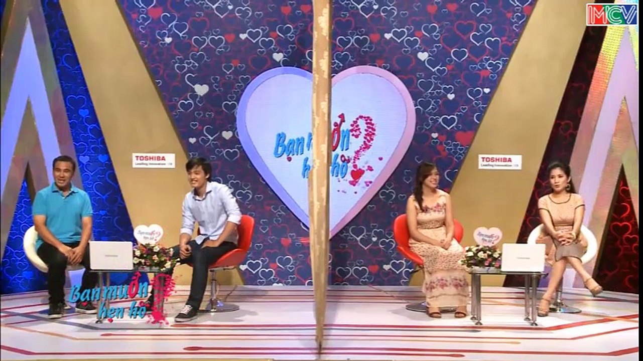 Cặp đôi trai xinh gái đẹp như diễn viên