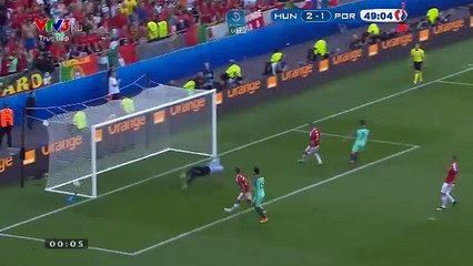 Pha giật gót siêu phẩm của Ronaldo vào lưới Hungary