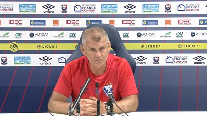 La conférence de presse avant Angers SCO - SMCaen
