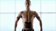 Ronaldo tham gia quảng cáo máy tập cơ
