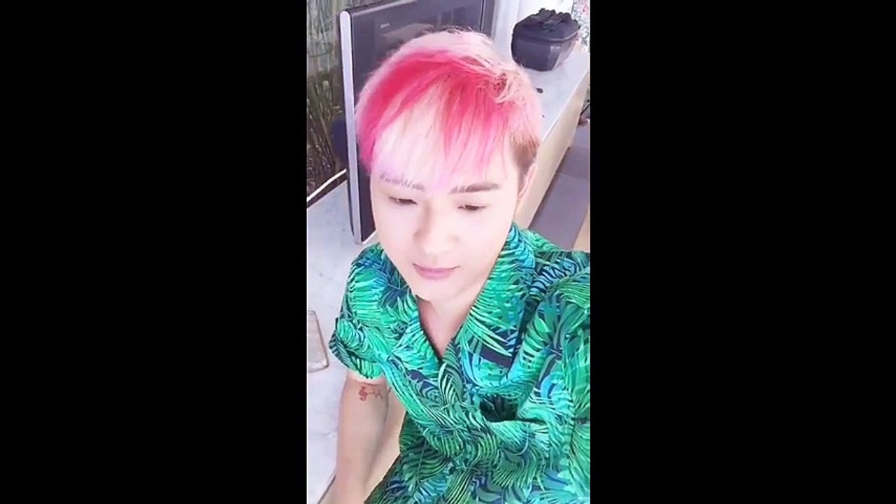 Tiếp nối loạt sao Việt, Thanh Duy cover hit "Anh cứ đi đi" của Hari won