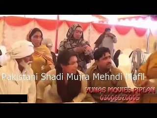 Pakistani Shadi Mujra Mehndi