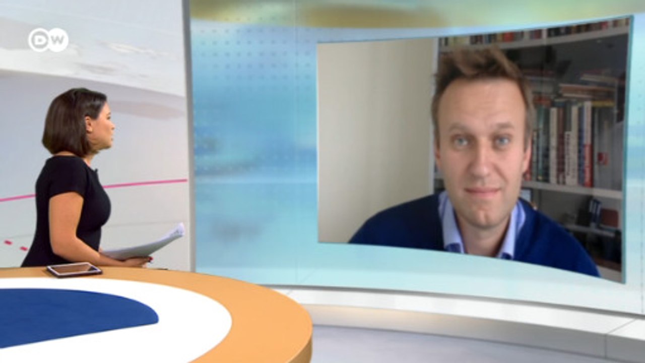 Алексей Навальный в программе "Немцова.Интервью": люди боятся, что их расстреляют как в Узбекистане, если они выйдут на улицы