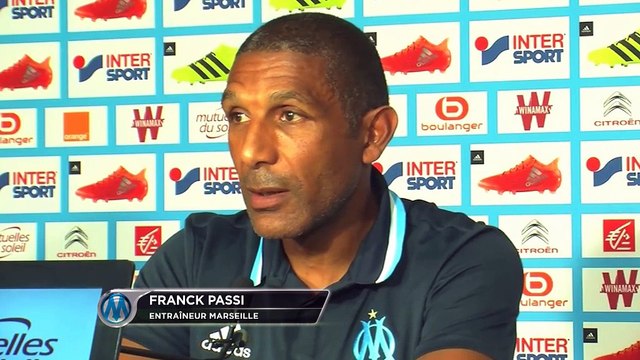 6e j. - Passi : Pas une équipe de bric et de broc